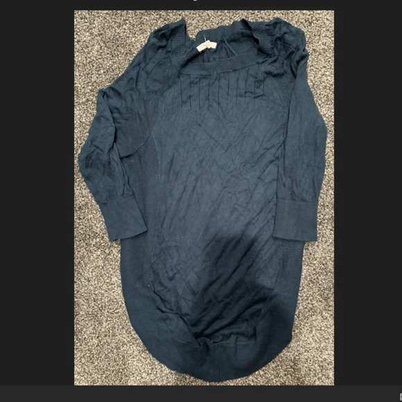 Maurices Sweater - Teal Color - Picture 1 of 2